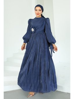 Pilise Ve Taşlı Broş Detaylı Yoyo İpek K. İndigo Abiye Elbise