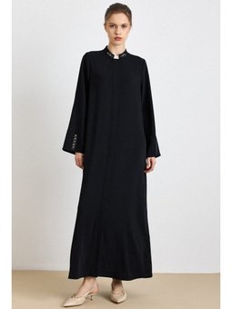 Yakası Ve Kolları Taş Süslemeli Büyük Beden Ferace Siyah
