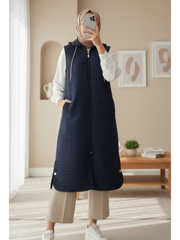 Fermuarlı Kapüşonlu Cepli Uzun Kapitone Laci Yelek