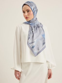 Kraşlı Gri Mavi Desenli Eşarp