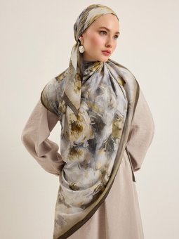 Kraşlı Yeşil Çiçek Desenli Şal