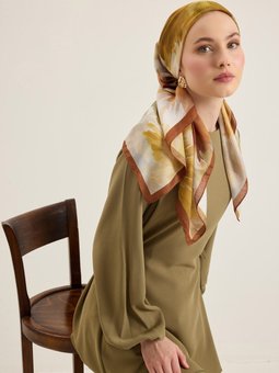 Yeşil Çiçek Desen Eşarp