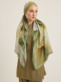 Yeşil Soyut Desenli Şal