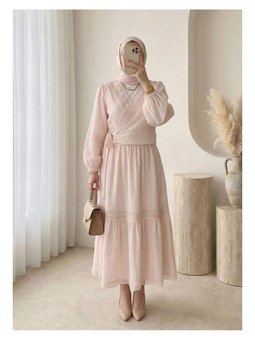 Güpürlü Belden Bağlamalı Etekli Pembe Takım