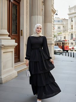 Siyah Prenses Model Katlı Elbise